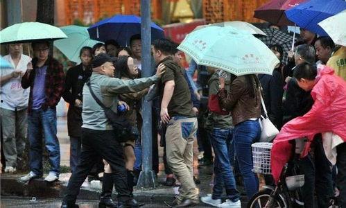 肇庆吃瓜群众网红事件视频,一场网络舆论的风暴与反思